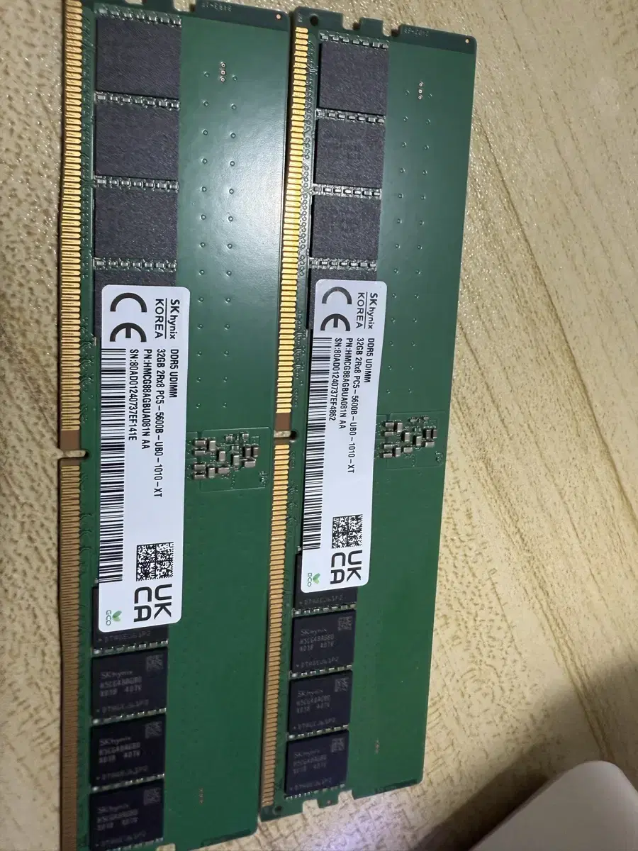 SK하이닉스 DDR5-5600 64GB (32GB x 2EA)팝니다.