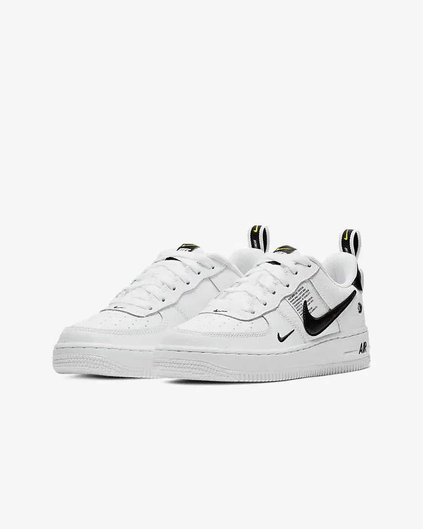 Nike Air Force 1 LV8 Utility AR1708-100