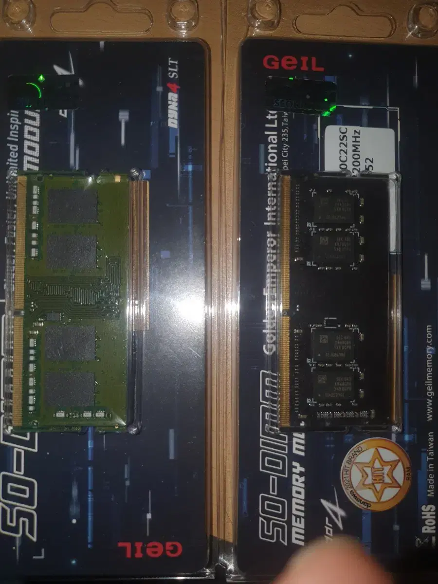 노트북용 ddr4 8g 3200 2개