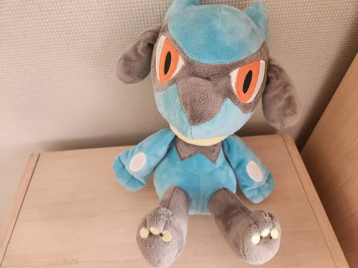 Pokémon Riolu doll