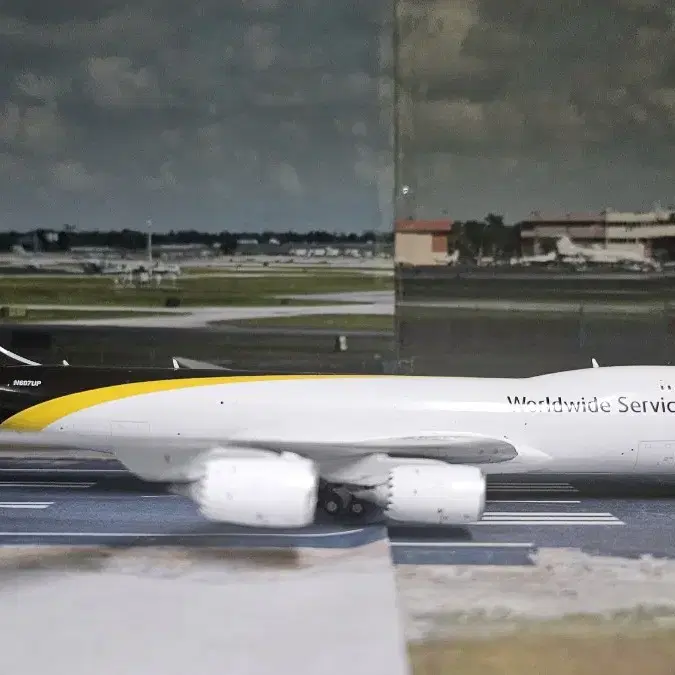 UPS B747-8F 1:400 젯미지젯