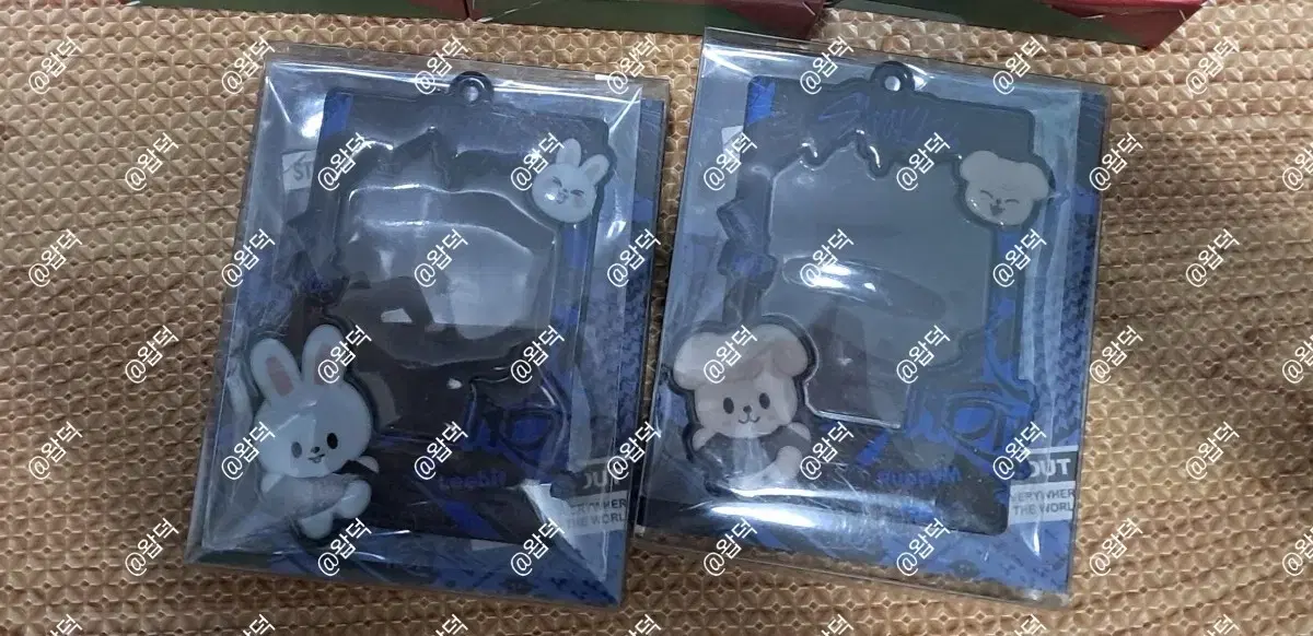 원가이하)스트레이키즈 합 팝업 스키주 랜야드 리빗 퍼핌