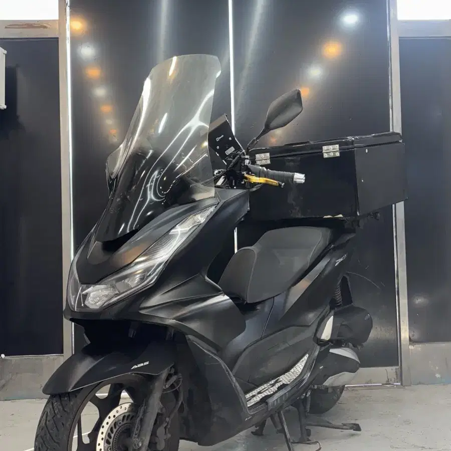 22년식 pcx125 abs 6만키로 풀튜닝 전국최저가