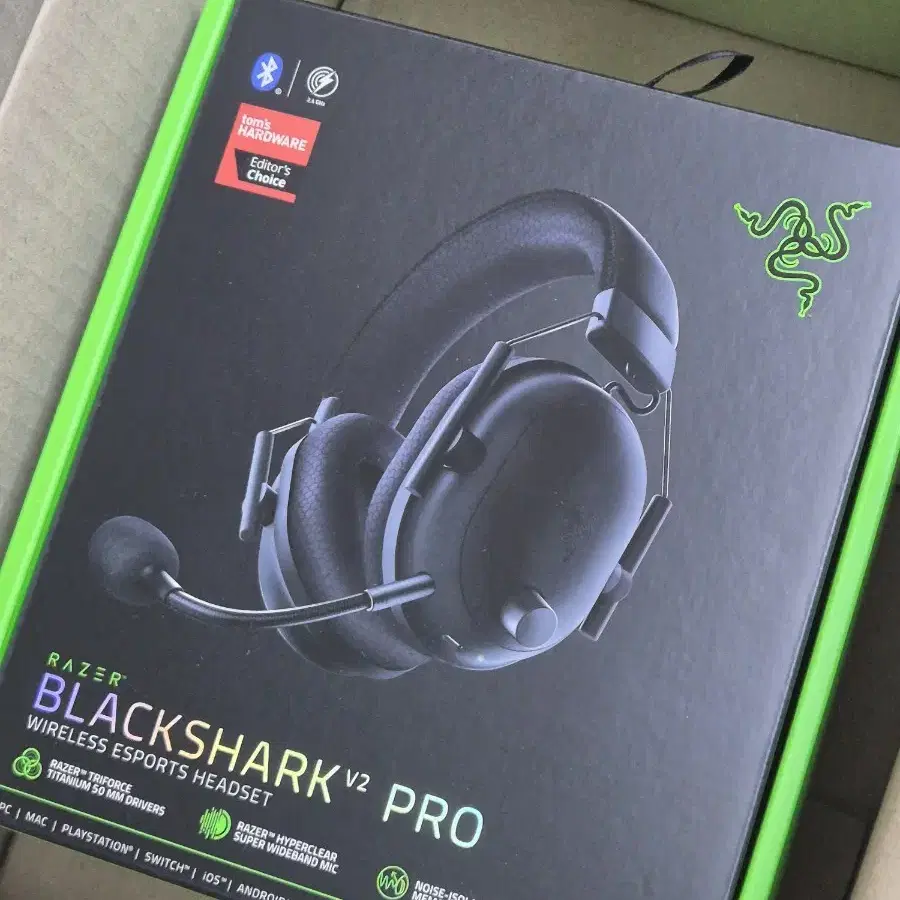 미개봉) 레이저 블랙샤크 V2 프로 RAZER  BLACKSHARK