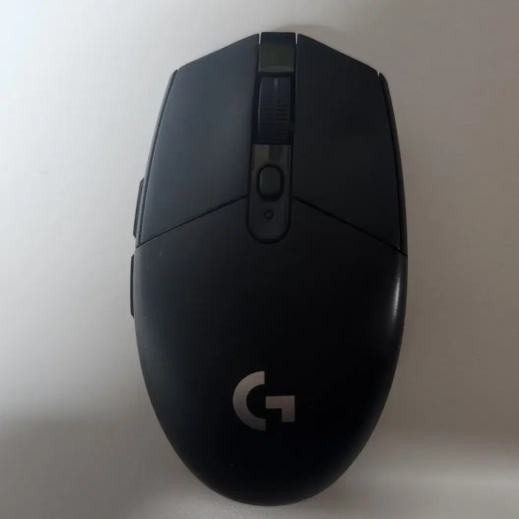 로지텍 G304 마우스