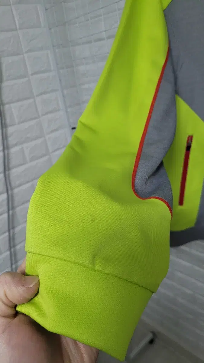 thumbnail-5
