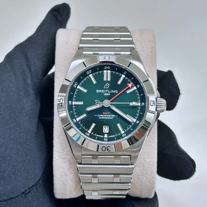 브라이틀링 신형 크로노맷 GMT 40mm 그린 24년12월 국내백화점