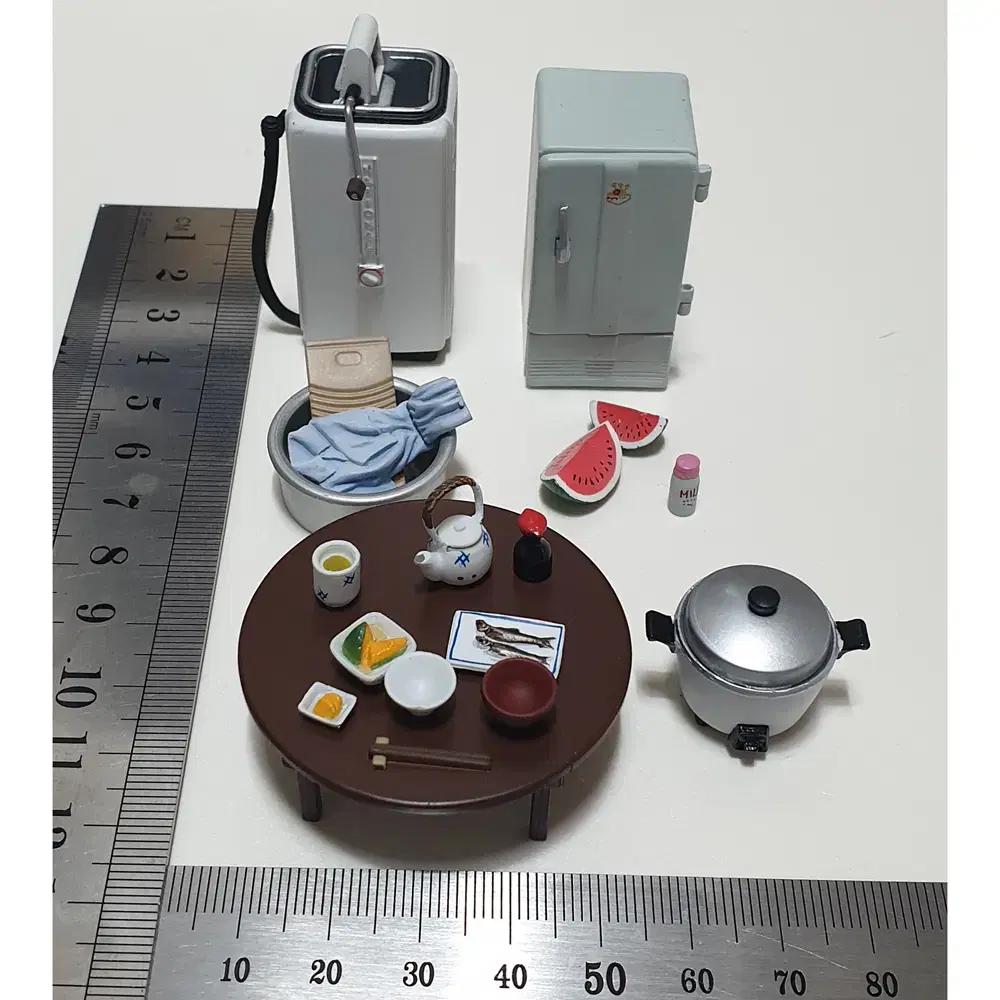 타임슬립글리코 세탁기 냉장고 밥상 3개일괄 미니어처 인형소품 레트로 쇼와