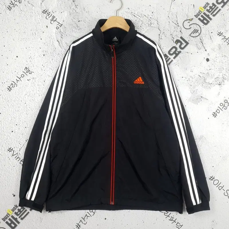 아디다스 ADIDAS 오버핏 우븐 삼선 바람막이 자켓 블랙 3800083