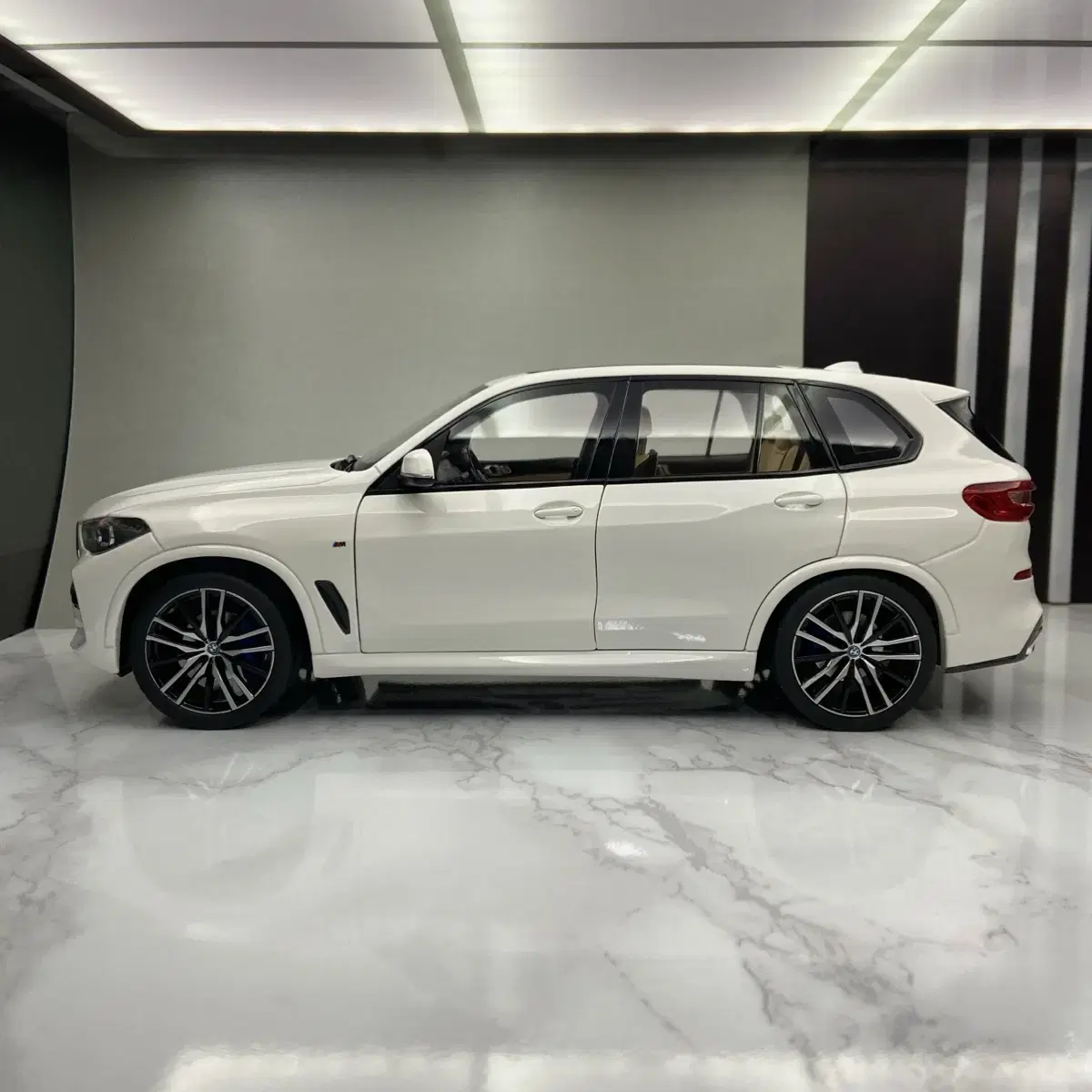 1:18 노레브 BMW X5 화이트 다이캐스트