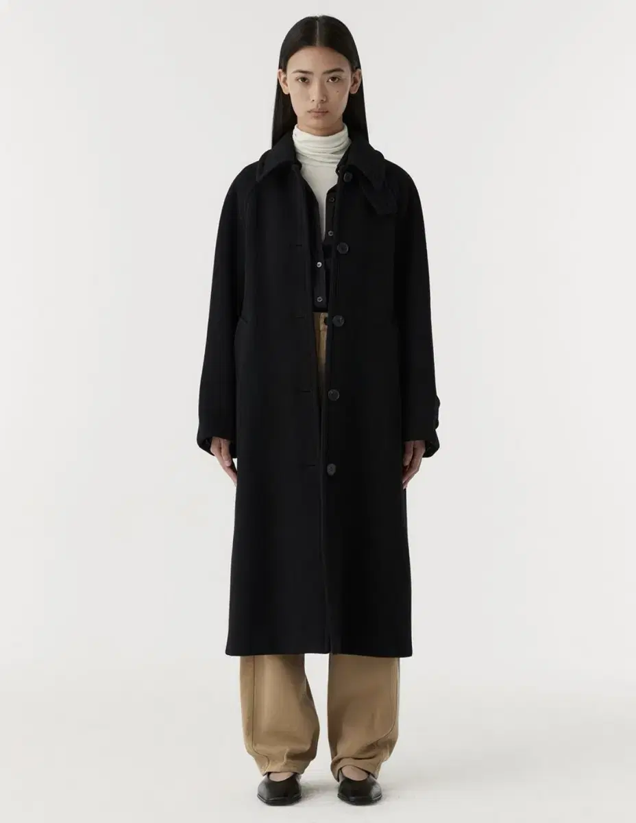 이아 EAAH wool balmacaan coat(black)발마칸 코트