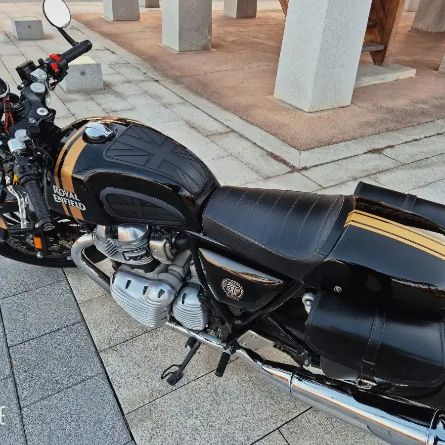 로얄엔필드 컨티넨탈 gt 650