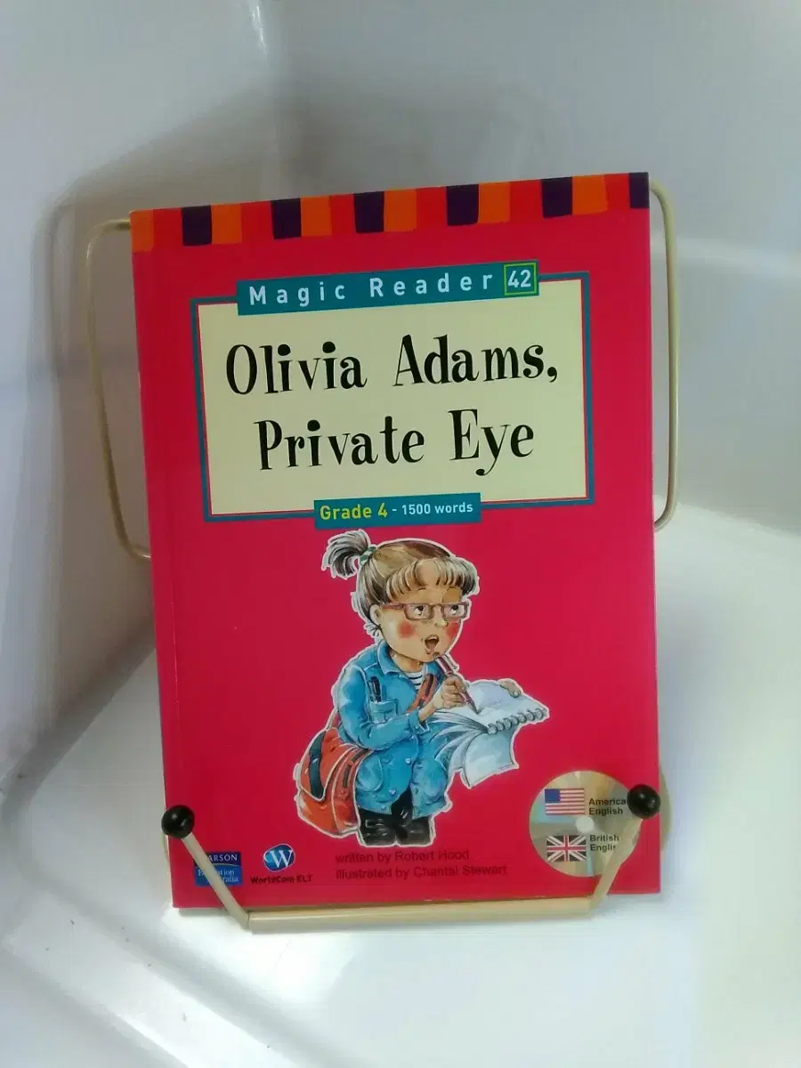 Olivia Adams, Private Eye