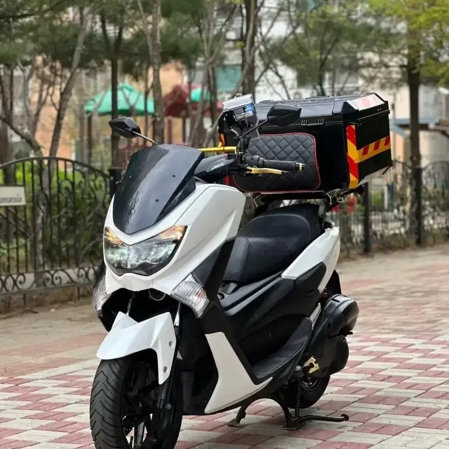 20년식 야마하 nmax125판매합니다.