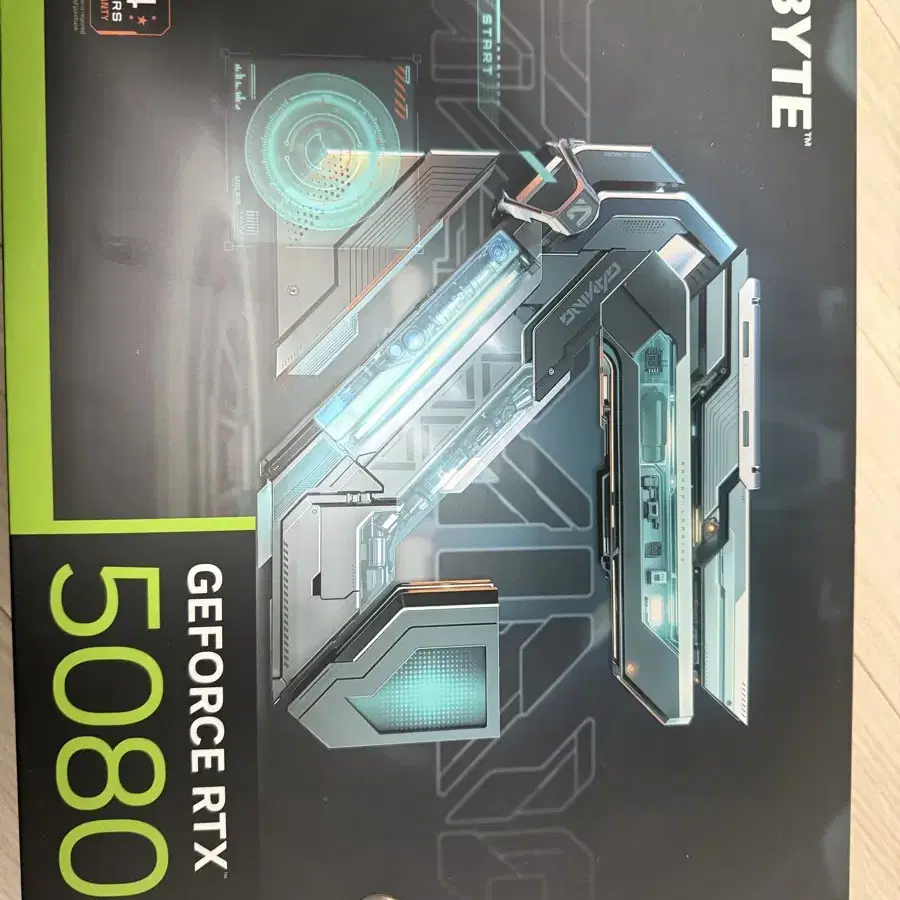 기가바이트 RTX 5080 GAMING OC