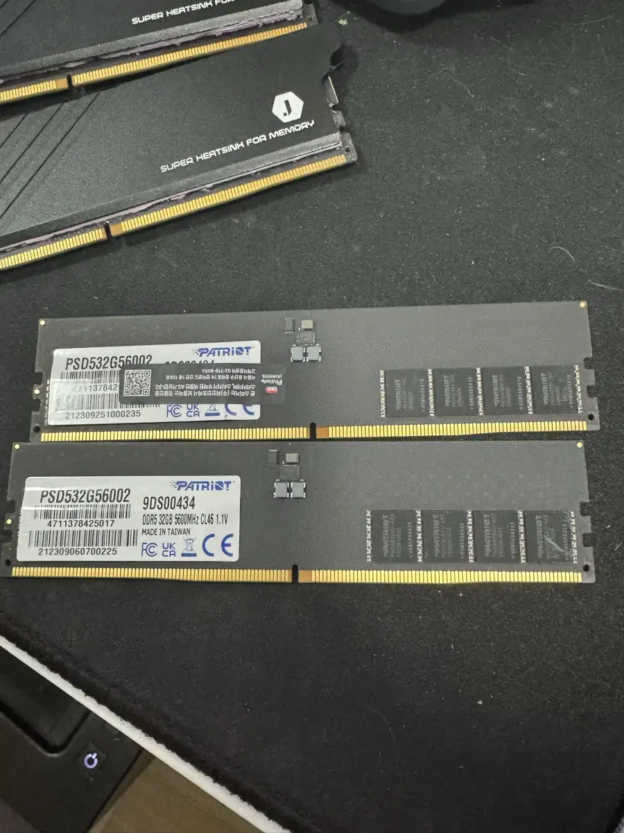 패트리어트 ddr5 5600 32g 램 총4장