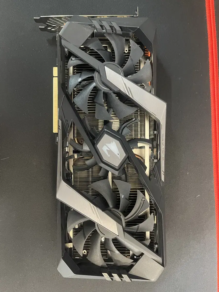 Arous RTX 2080Ti 팝니다 간지