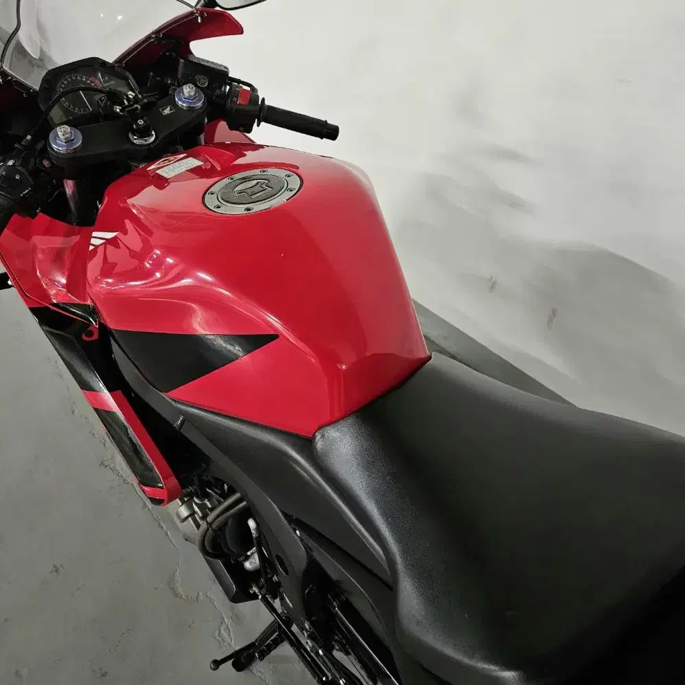 순정카울 CBR 600RR S급 판매합니다.