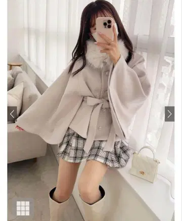 퍼 후드 부착 케이프 코트 아이보리 GRL
