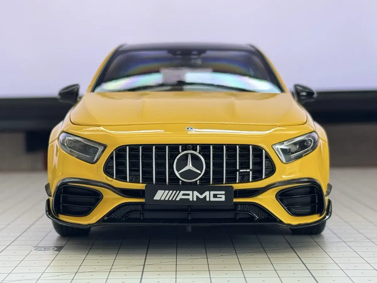 1:18 Kiloworks 벤츠 A45AMG