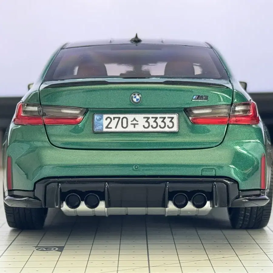 1:18 미니챔프 BMW M3 컴페티션