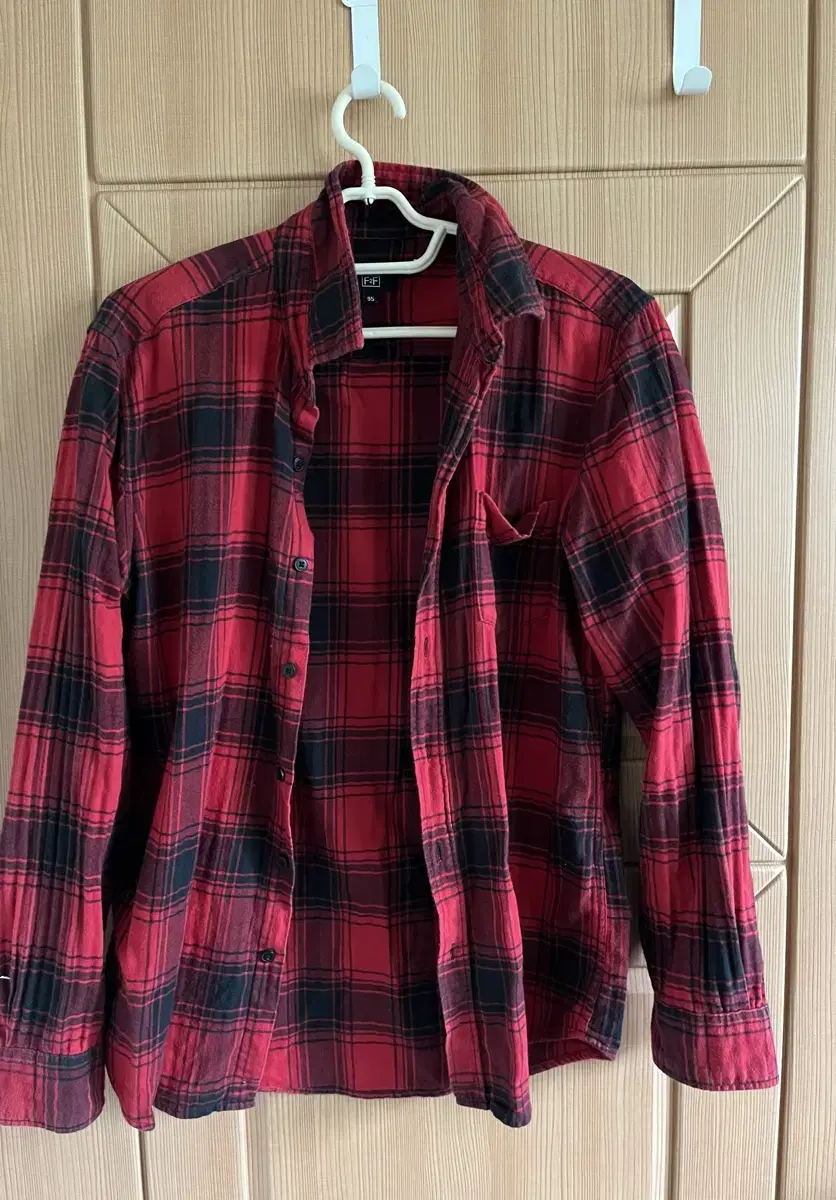 Checkered shirt, size M