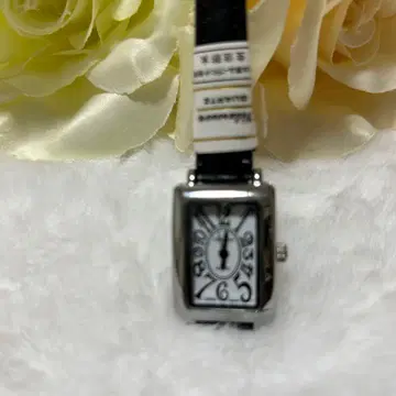 여성용 사각 다이얼 가죽 밴드 시계