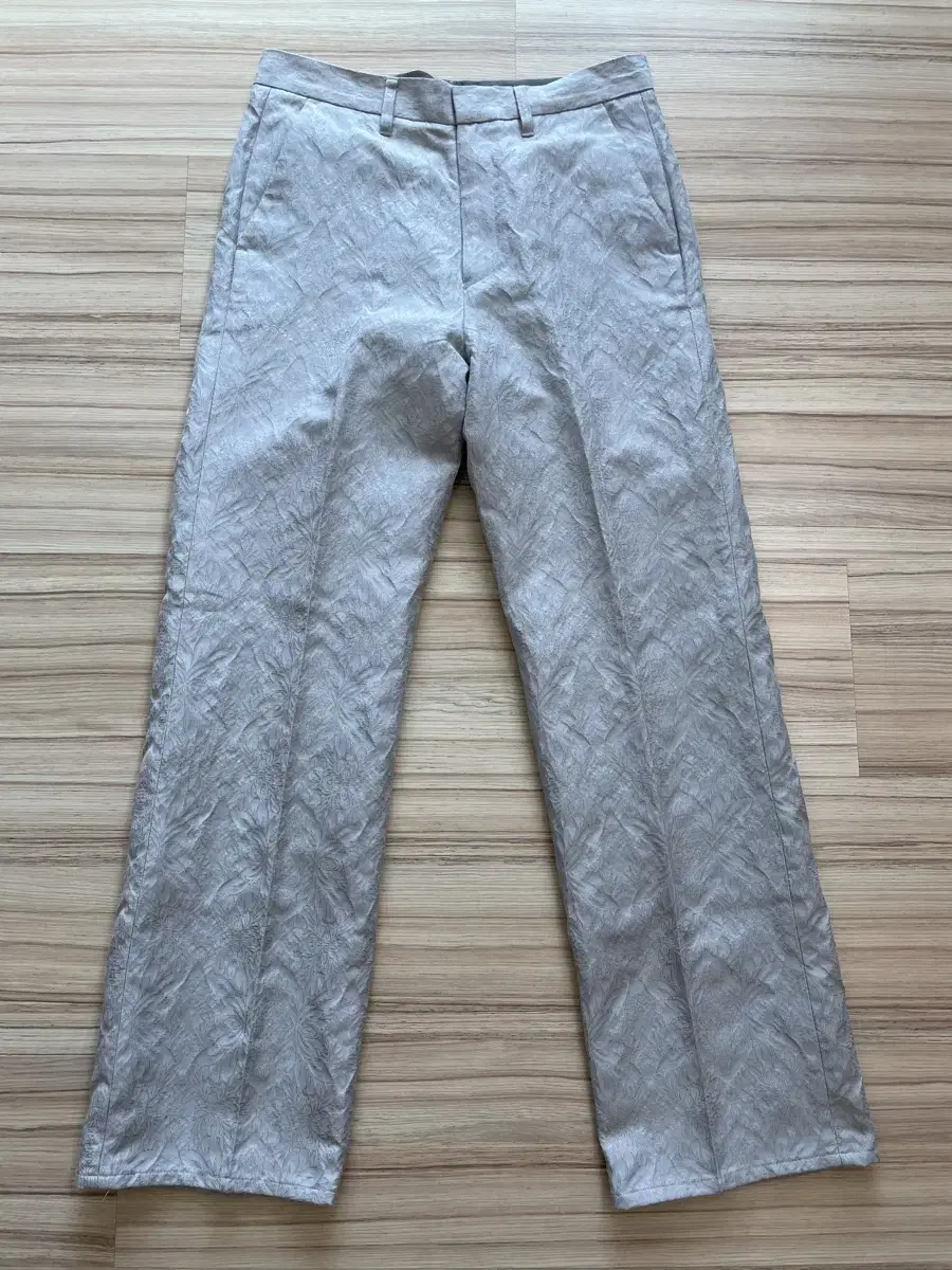일본 HARE 슬랙스 S사이즈.