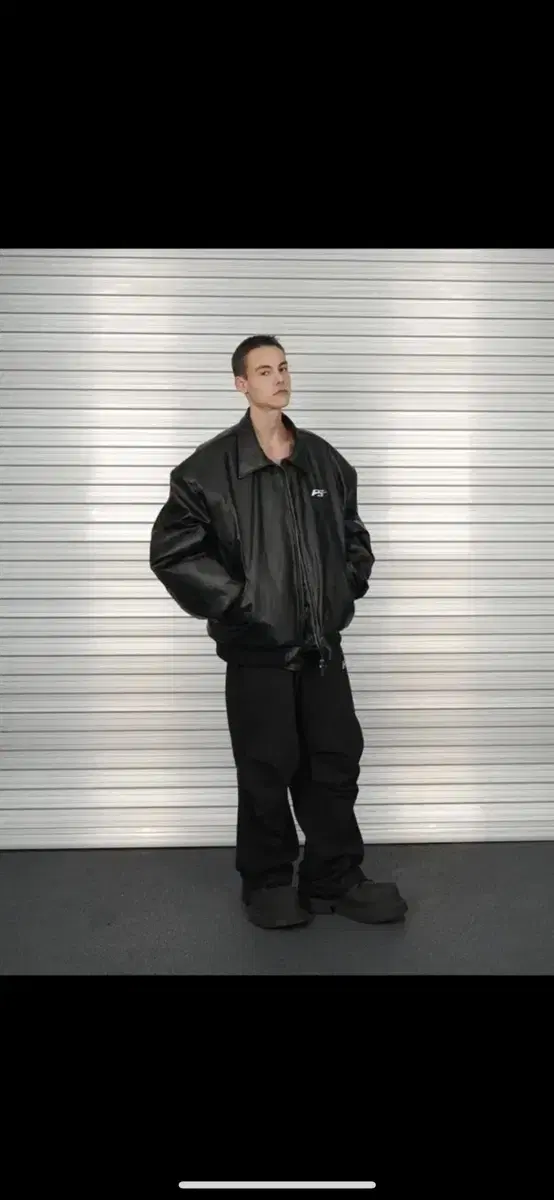 포스센스티브 레더 봄버BOMBER JACKET