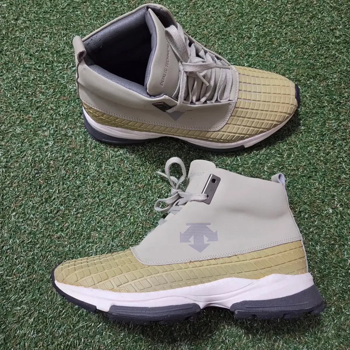 [250] DESCENTE DUAL-LITE TECH HI Running Shoes, Sneakers, Hiking Shoes