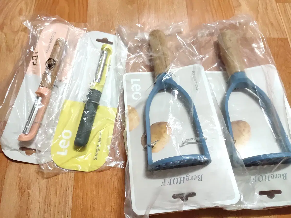 Berghoff Potato Masher + Potato Cutter New Product