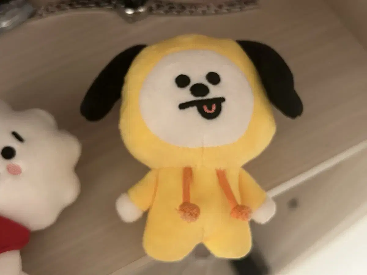 치미 인형 bt21