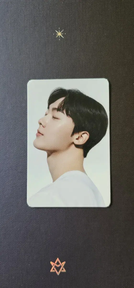 바니스뉴욕 윤산하 (아스트로) 포카
