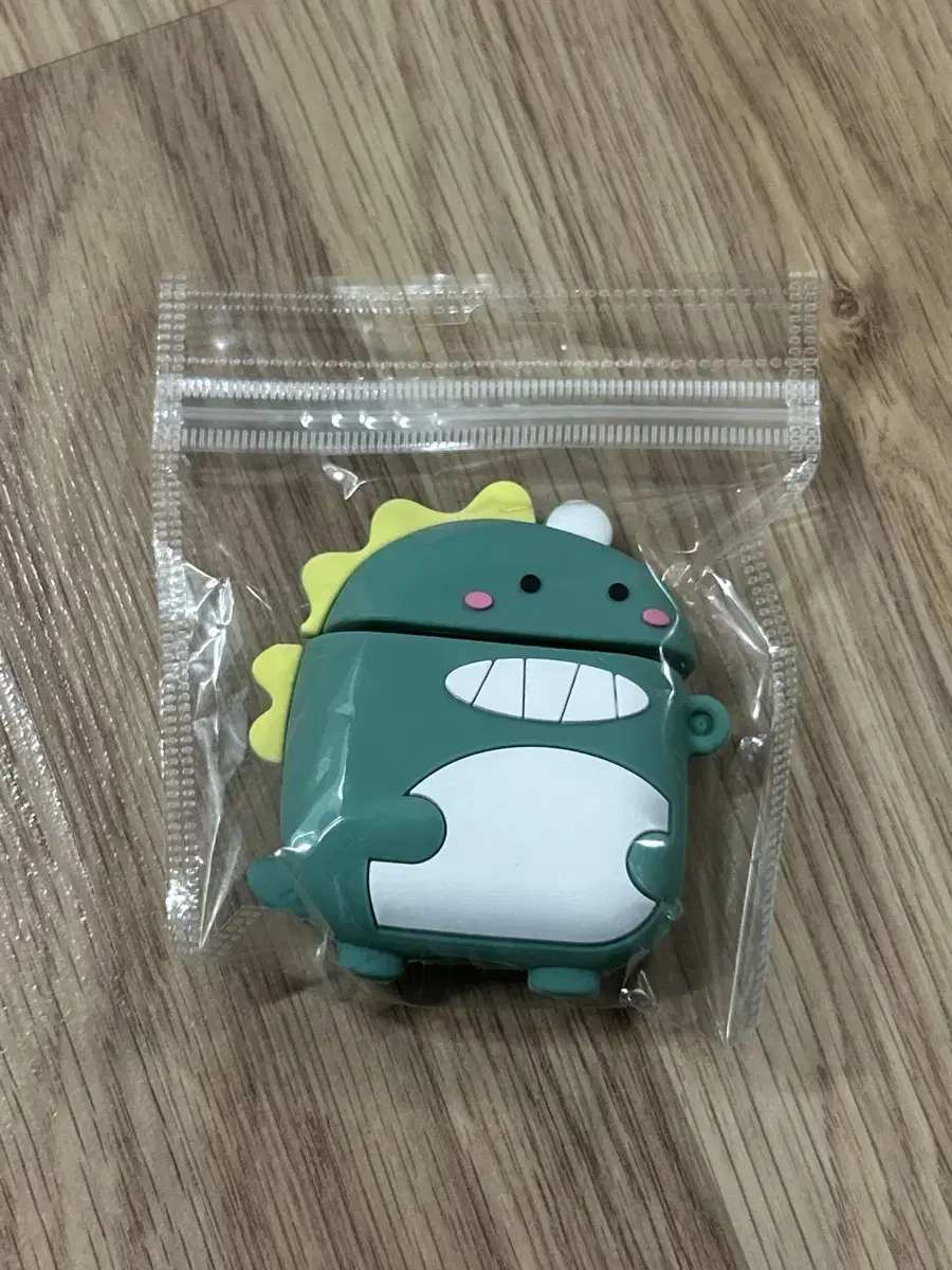 AirPods 1st and 2nd generation Dinosaur Case (unused)
