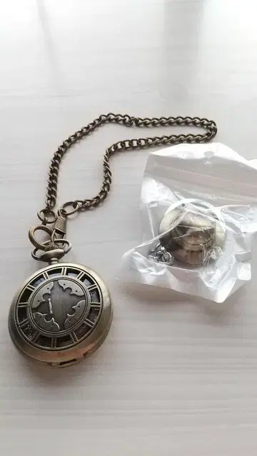 귀멸의 칼날 회중시계&무잔 모티브 키링