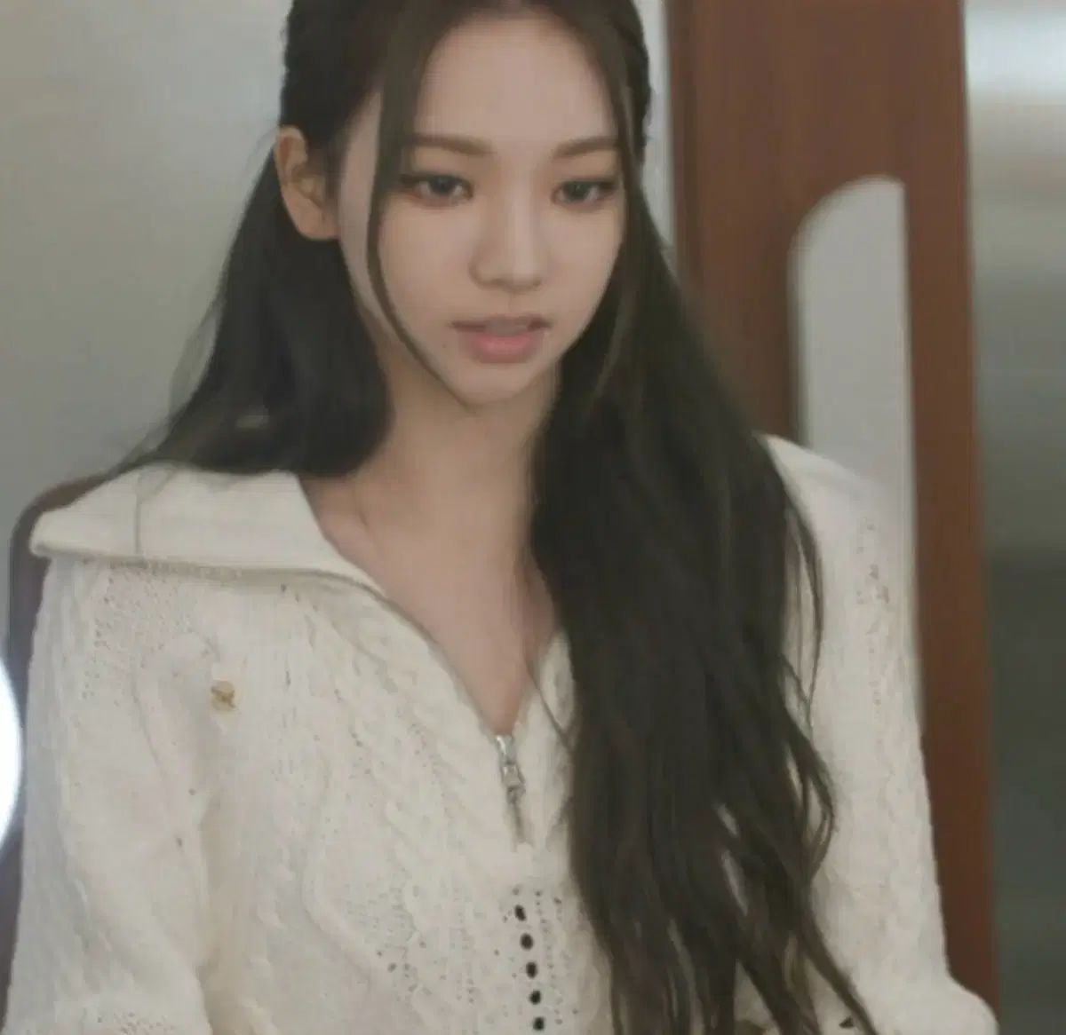렉토 COTTON CHUNKY CABLE ZIP COLLAR KNIT