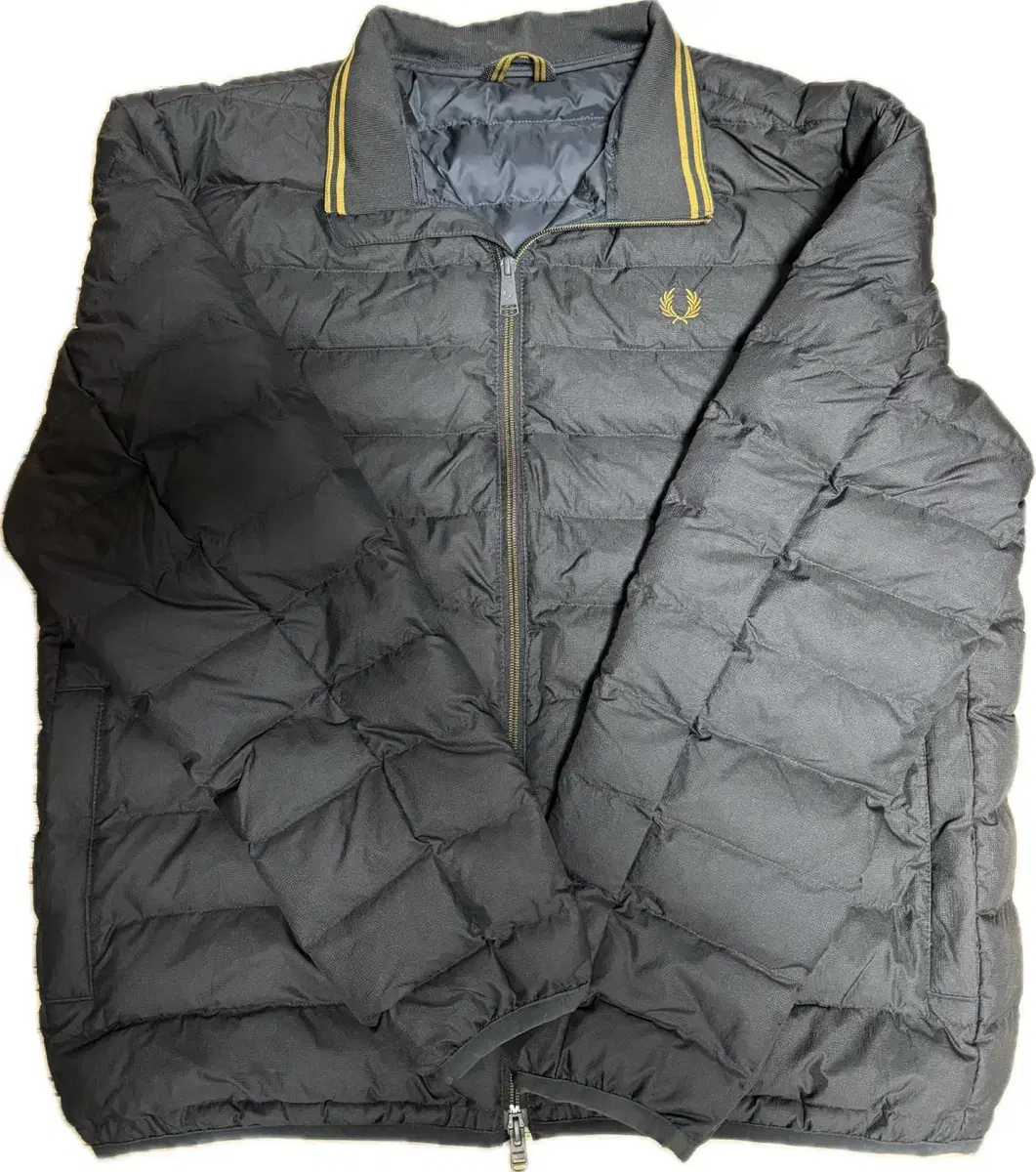 빔즈 FRED PERRY 인슐레이티드 패딩 XL사이즈