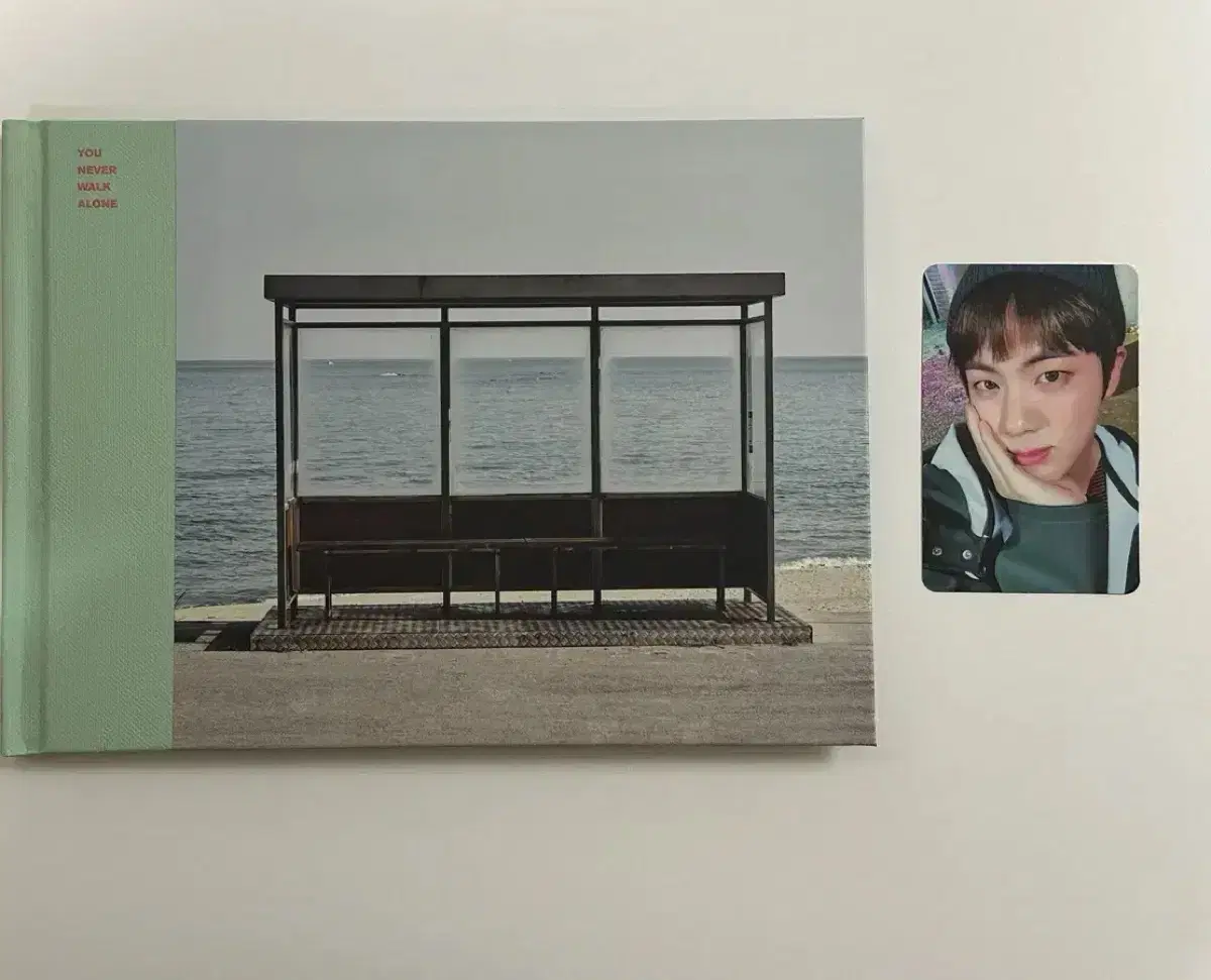 방탄소년단 BTS JIN YOU NEVER WALK ALONE 봄날 포카