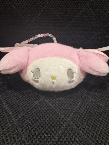 카라비너가 달린 다이컷 미니 파우치 < 마이멜로디