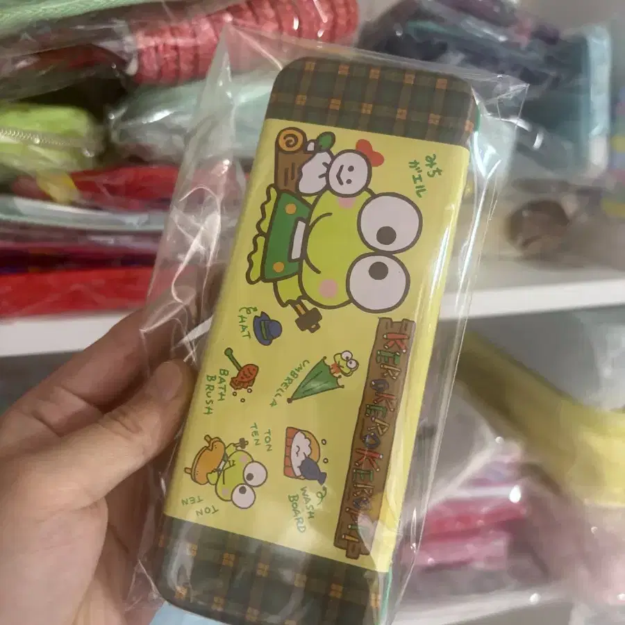 고전 캐로피 필통