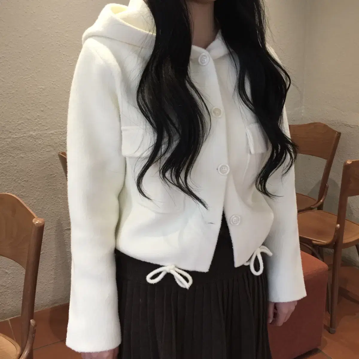 화이트 후드 자켓