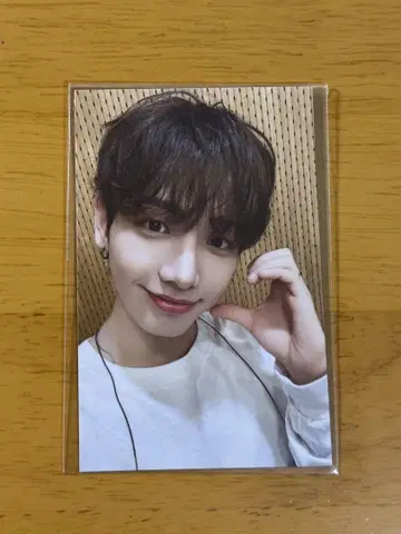 옆집 소년 재희 푸네쿠도 보넥도 보넥도 위버스