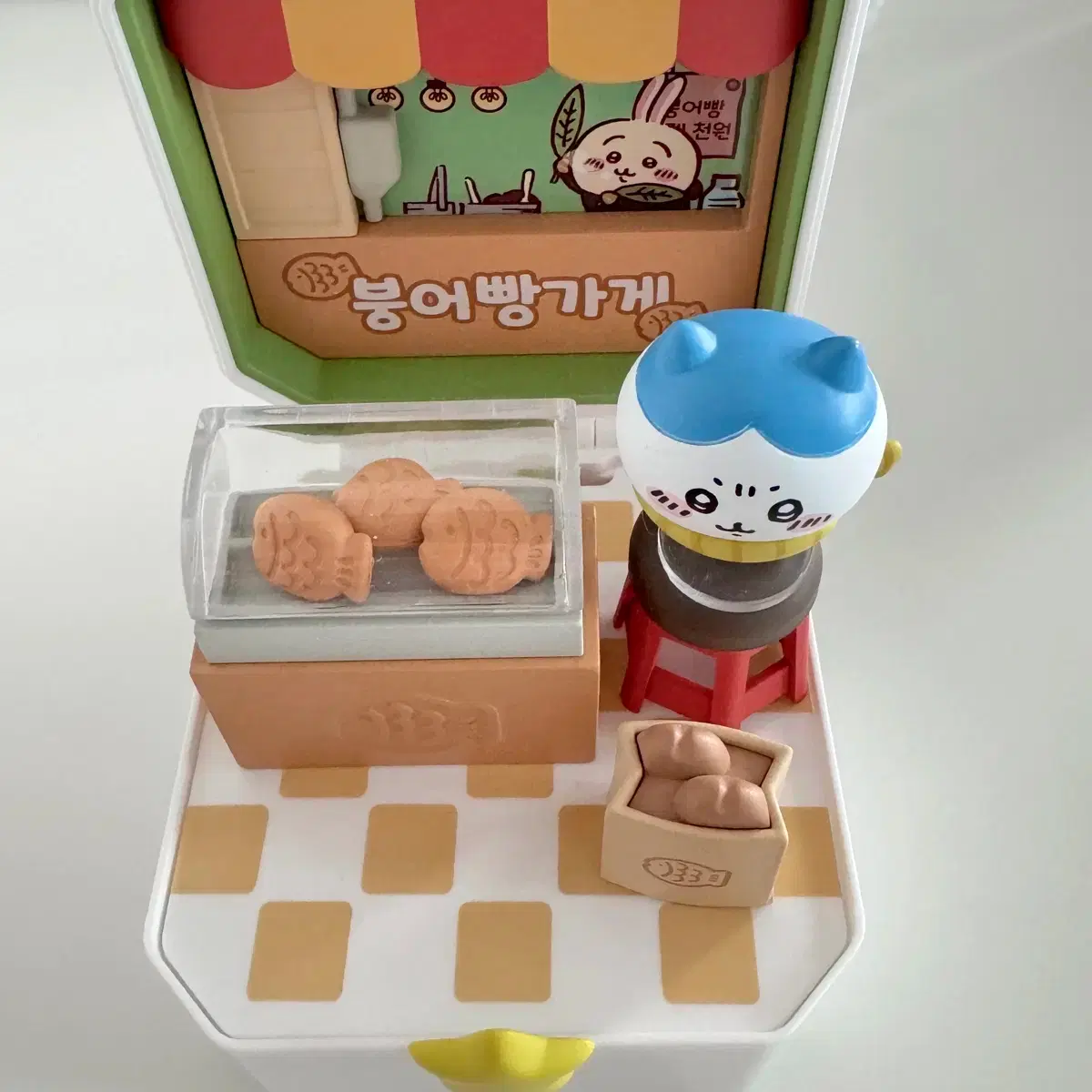 Chiikawa Compact Shop Hachiwara Taiyaki Shop