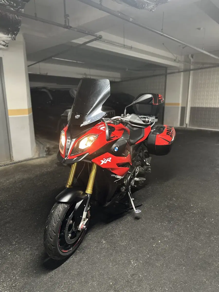s1000xr 2016 model