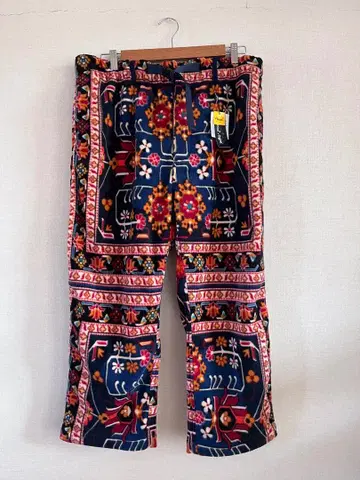 꽃무늬 프린트 릴랙스 플리스 팬츠 캠핑