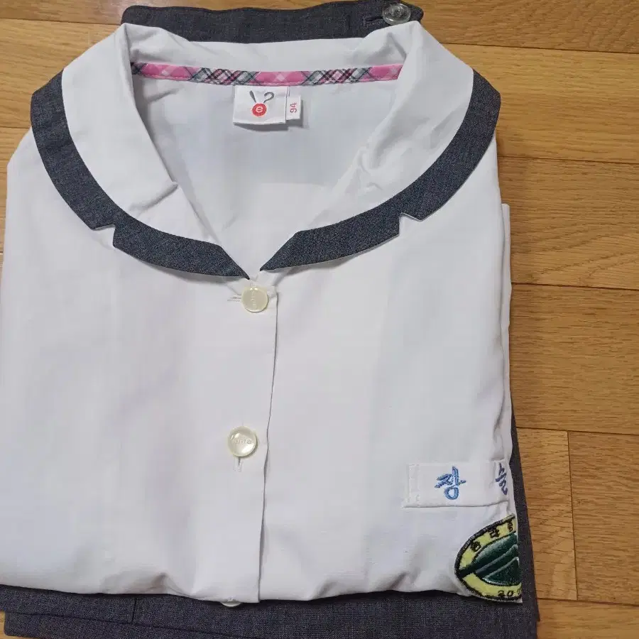 Pretty girls' school uniform, summer uniform, short set