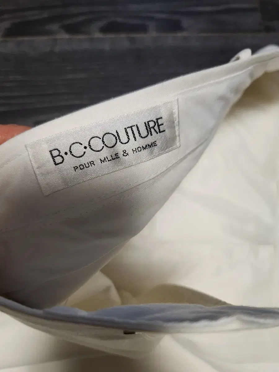 명품 비씨꾸뜨르  BC couture 화이트 팬츠 2개
