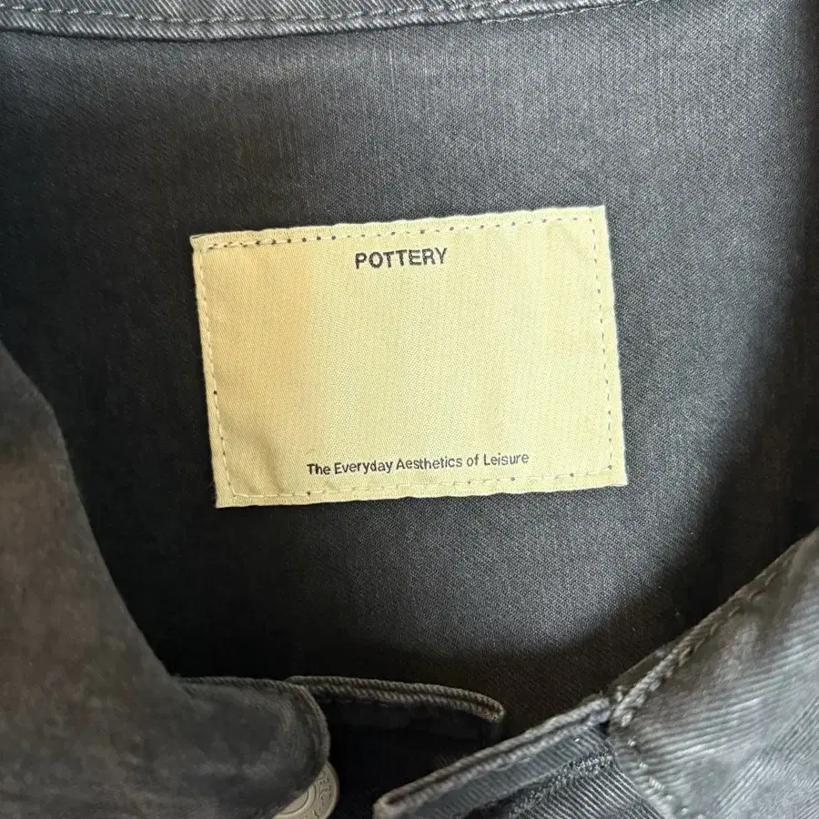 1회착용) 포터리 pottery 트러커 washed black 4size