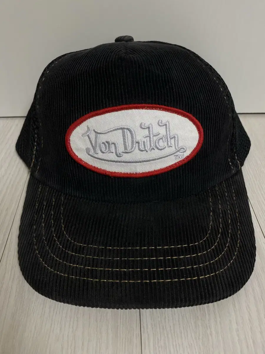 1999년 Von Dutch 트러커캡 OG