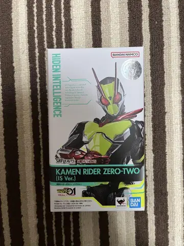 S.H.Figuarts 가면라이더 제로투(이즈)